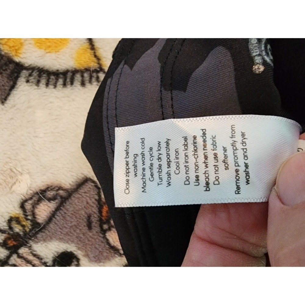 Athleta XS Petite Black Gray Camo Leggings Zip Pocket High Rise Crop Pants - Picture 11 of 11